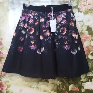 NWT Ted Baker Sz 2/S/(4/6) skirt